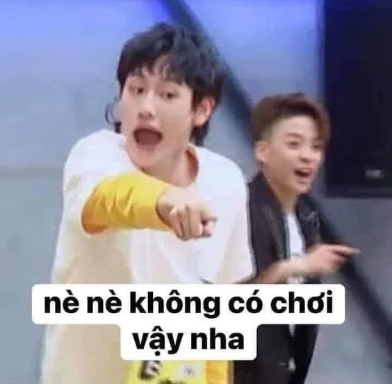 Ảnh meme hài hước tạo nên tràng cười sảng khoái