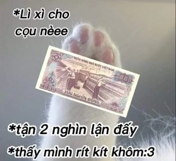 Meme đưa tiền đây là cách đòi tiền cực kỳ độc đáo