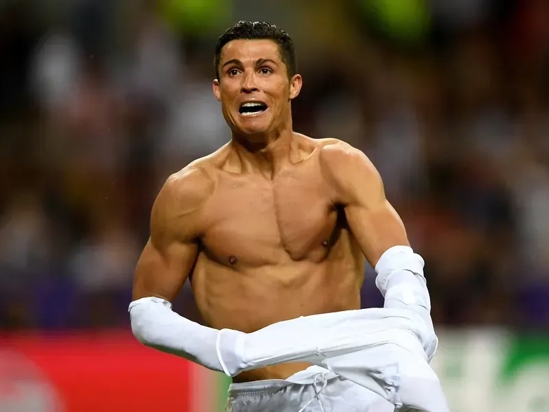 Chúc mừng sinh nhật cùng ronaldo happy birthday meme