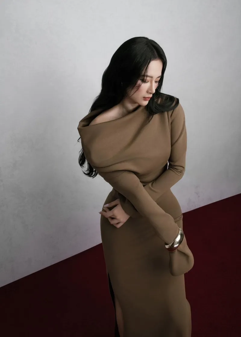 Ngắm hình ảnh Angela Phương Trinh với phong cách thời trang đỉnh cao