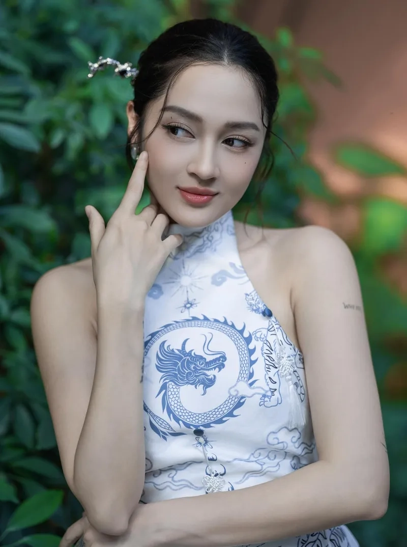 Tìm hiểu bảo anh sinh năm bn của nữ ca sĩ tài năng