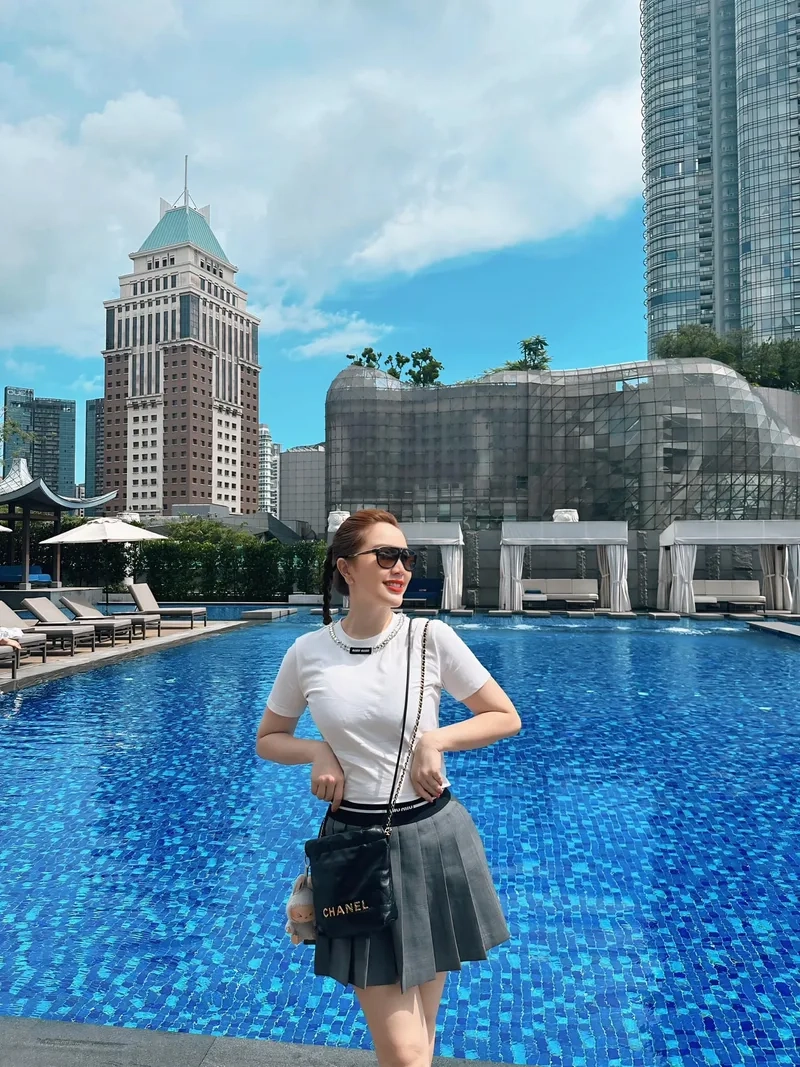 Thưởng thức bảo thy karaoke để hòa mình vào âm nhạc