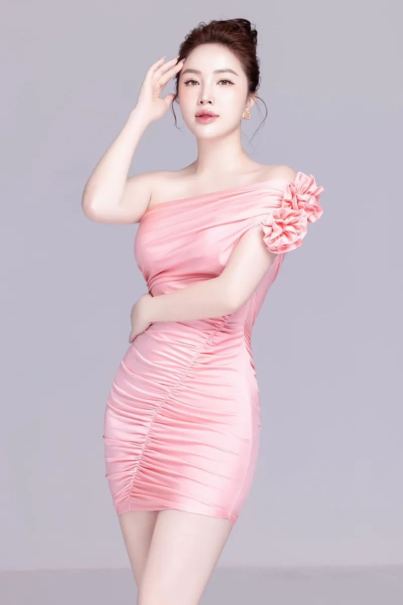 Nghe Bảo Thy em yêu anh nhiều lắm để cảm nhận tình yêu