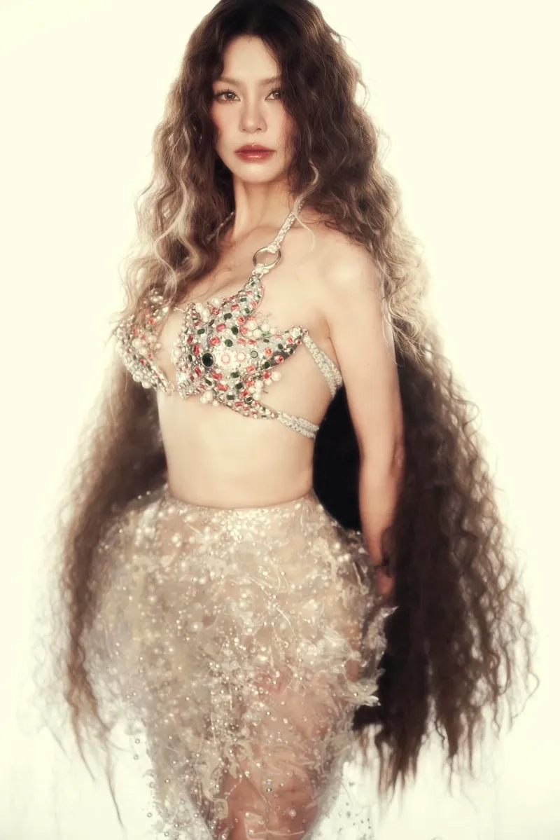 Nghe nhạc Bùi Lan Hương qua những hình ảnh đầy cảm hứng