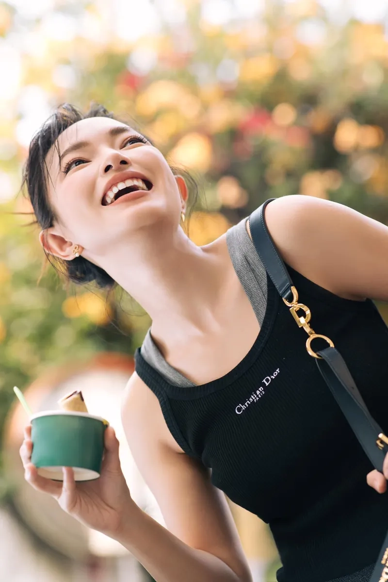 Tò mò Châu Bùi cao với vóc dáng nổi bật trên sàn diễn