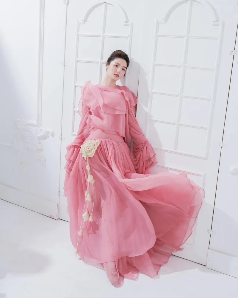 Tìm hiểu Diễm My 9x đóng những phim gì qua ảnh đẹp