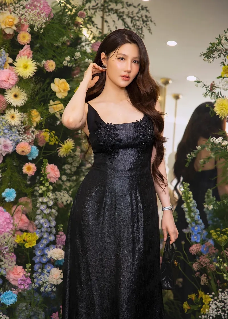 Khoảnh khắc Diễm My 9x cưới qua ảnh đầy cảm xúc