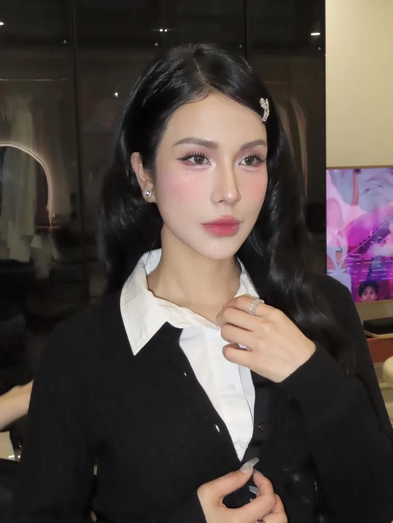 Ngắm Diệp Lâm Anh Chị Đẹp Đạp Gió Rẽ Sóng trong ảnh hot