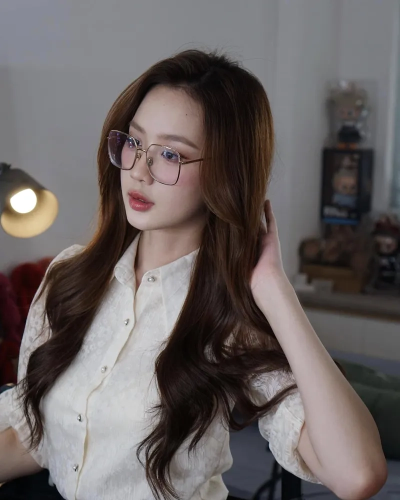 Hoa hậu Lê Nguyễn Bảo Ngọc chiều cao giúp cô tỏa sáng rực rỡ