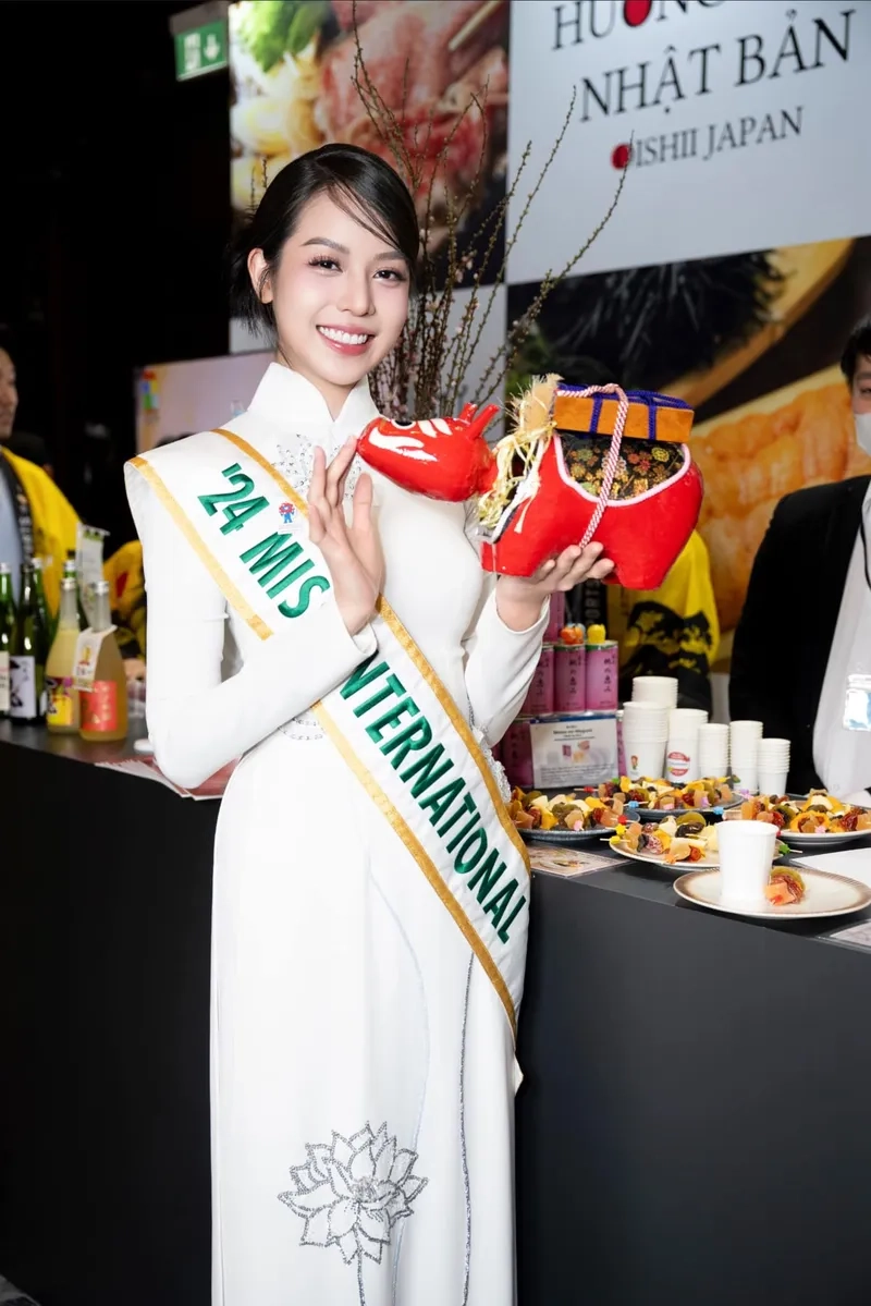 Tự hào Huỳnh Thị Thanh Thủy miss international 2024 tỏa sáng