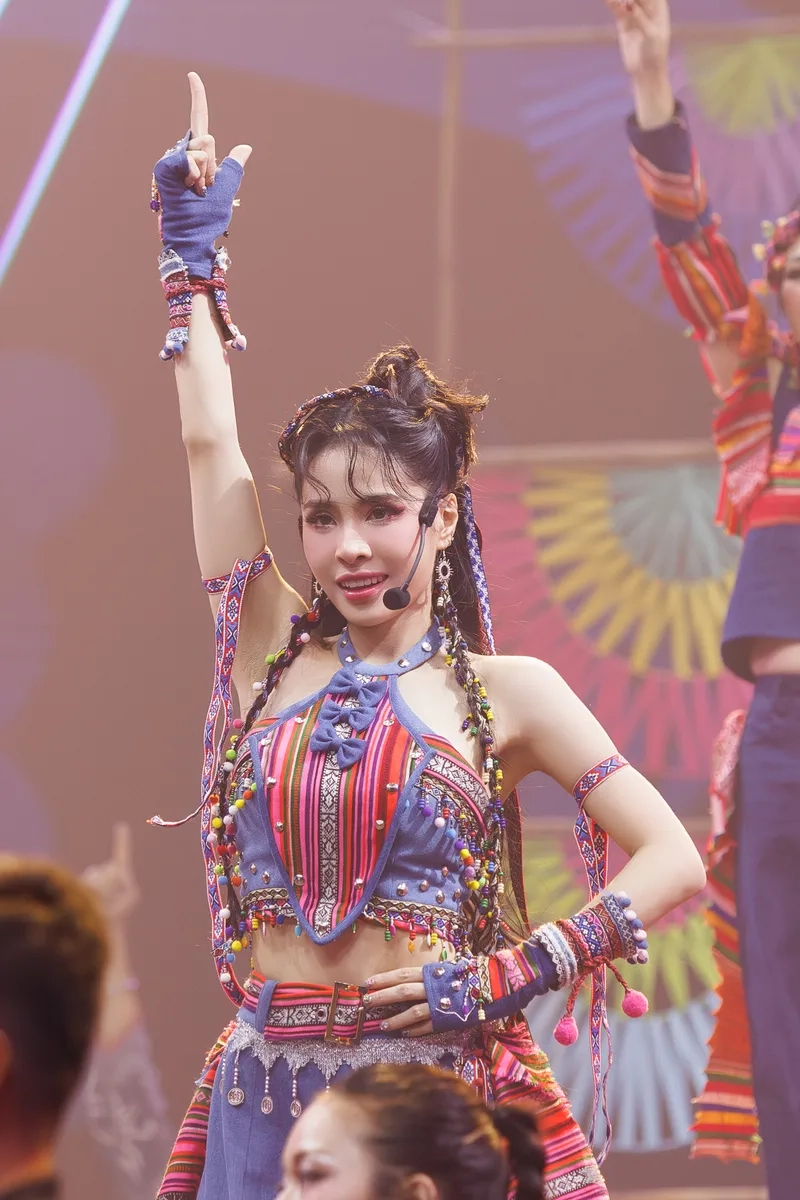 Ngắm Kiều Anh ca nương sinh năm 1994 trong phong cách sang chảnh
