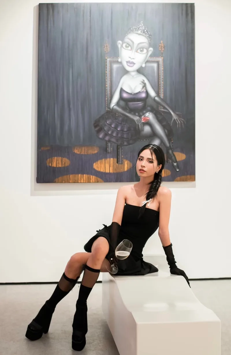 Theo dõi ca nương Kiều Anh Instagram để cập nhật hình ảnh mới