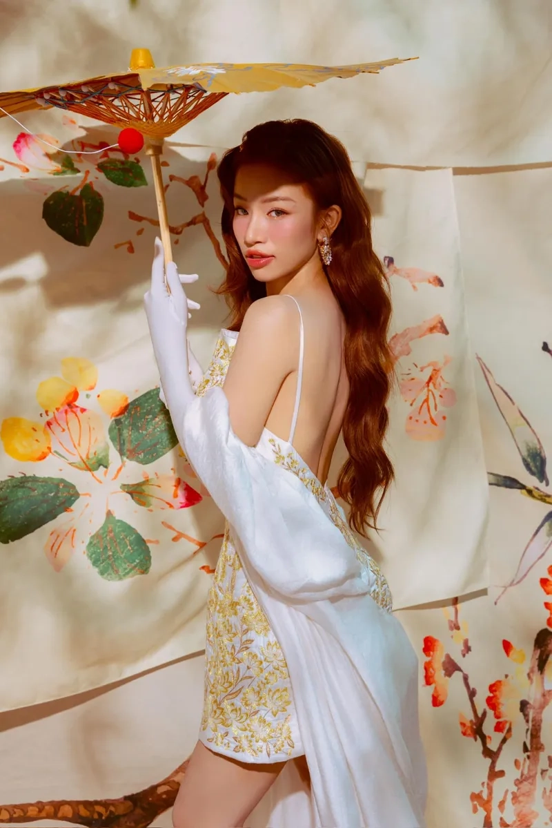 Nghe trái tim em cũng biết đau Lâm Bảo Ngọc đầy cảm xúc