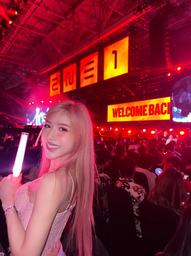 Chiêm ngưỡng Trang Pháp chị đẹp tỏa sáng trong mọi khoảnh khắc