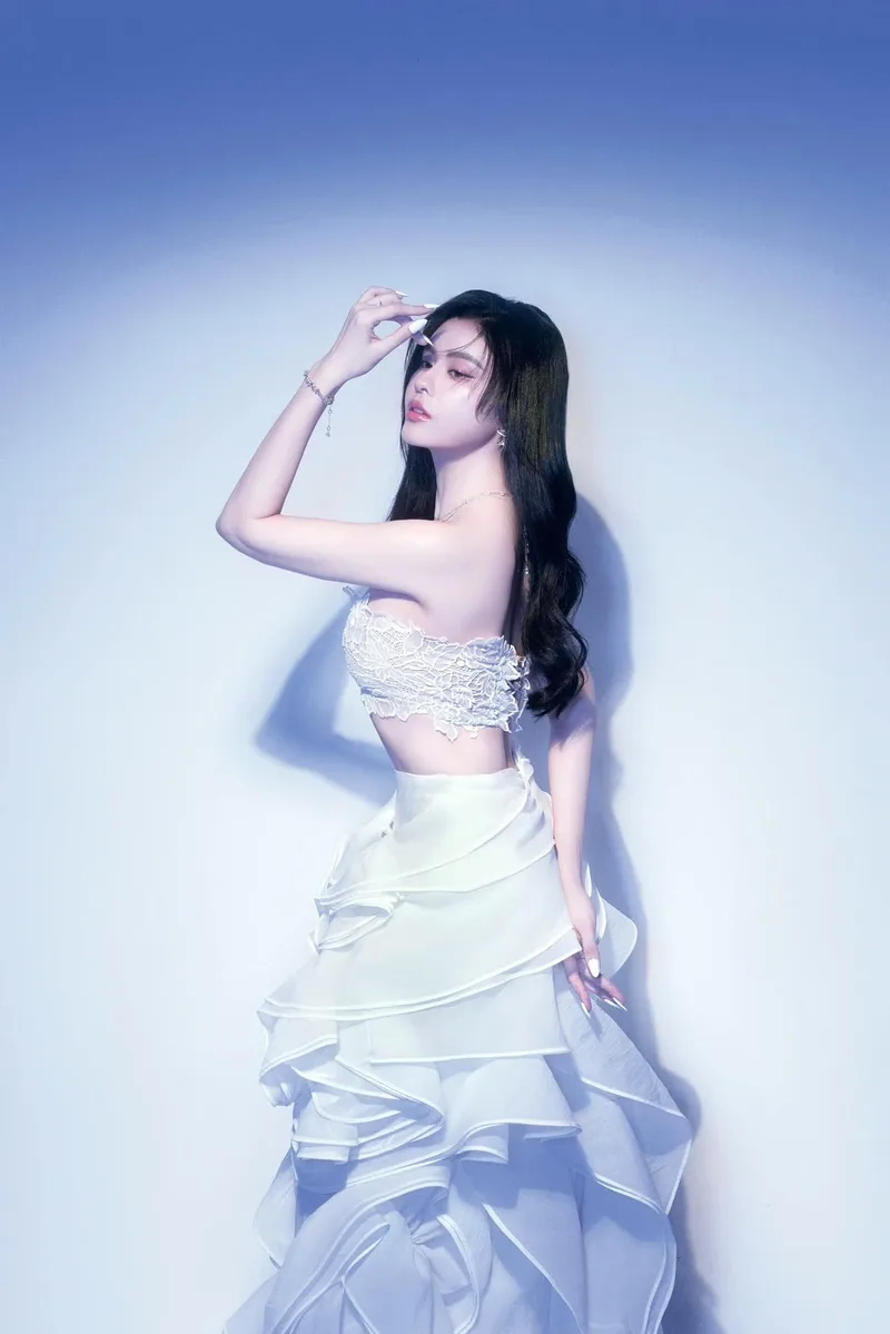 Tải hình ảnh của Trương Quỳnh Anh để làm hình nền siêu xinh