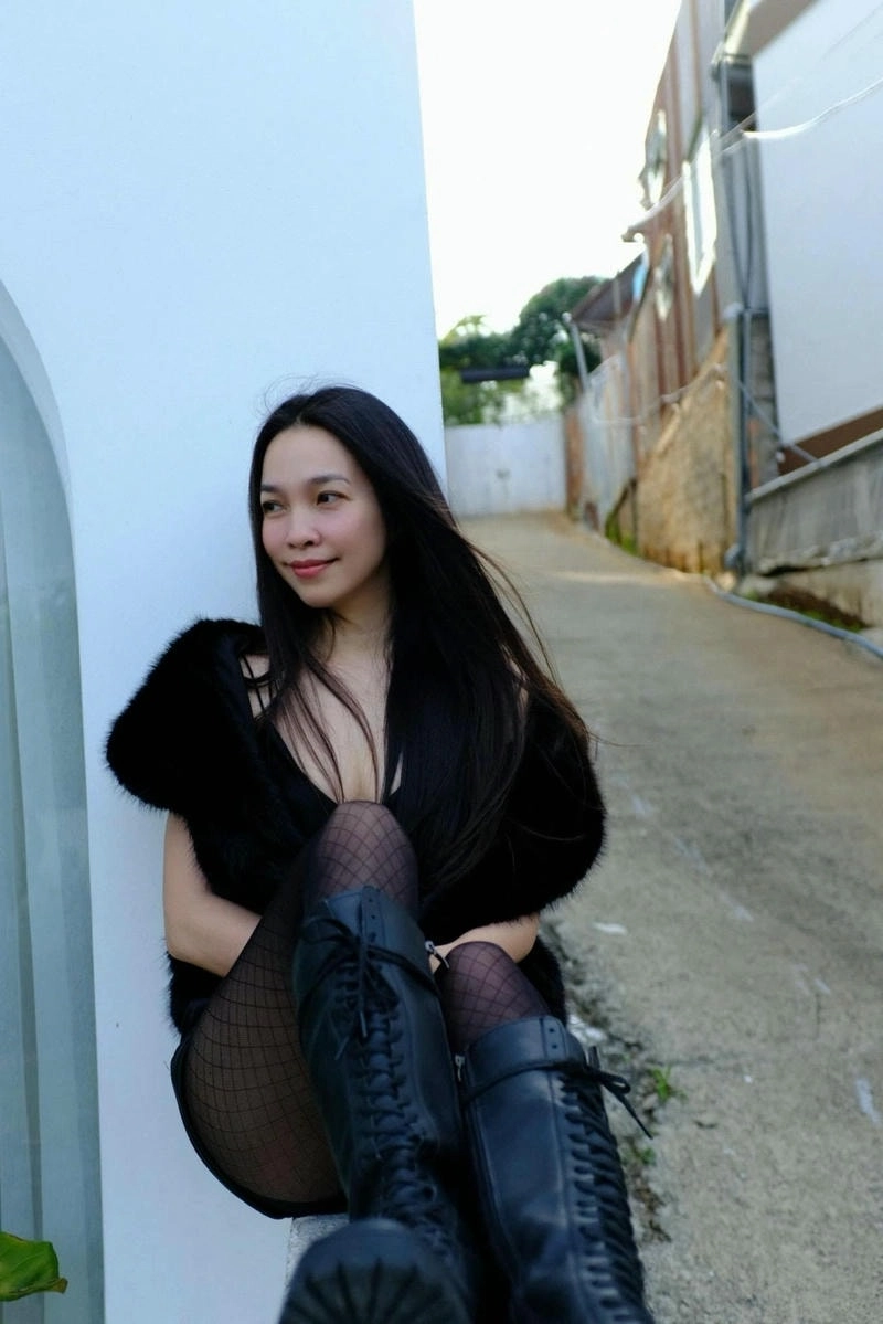 Hiền Thục với giọng ca ngọt ngào sâu lắng