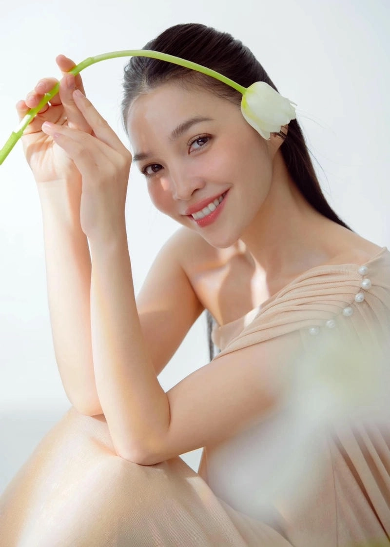 Hiền Thục hát về mẹ luôn khiến người nghe xúc động