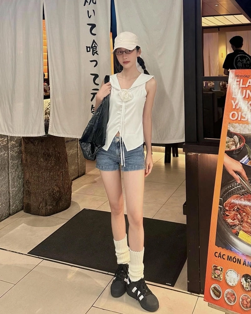 Lắng nghe lời bài hát juky san tình yêu màu nắng edm