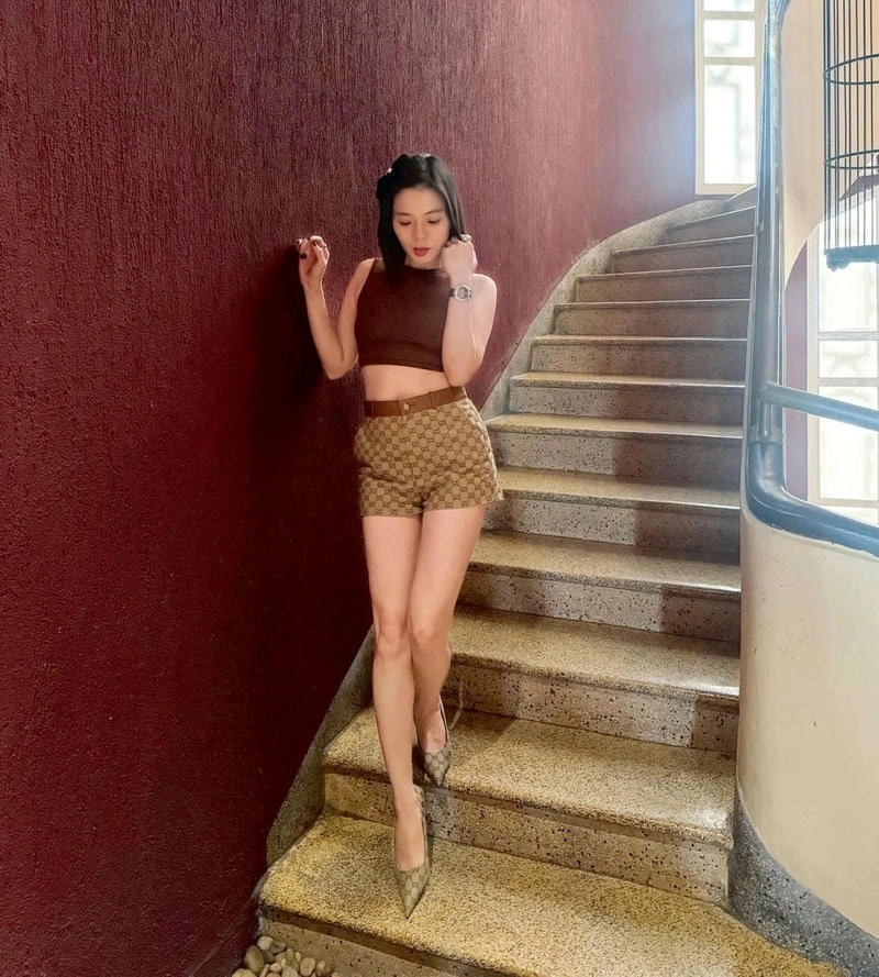 Nhớ lại yêu thương Để nhớ một thời ta đã yêu Lệ Quyên