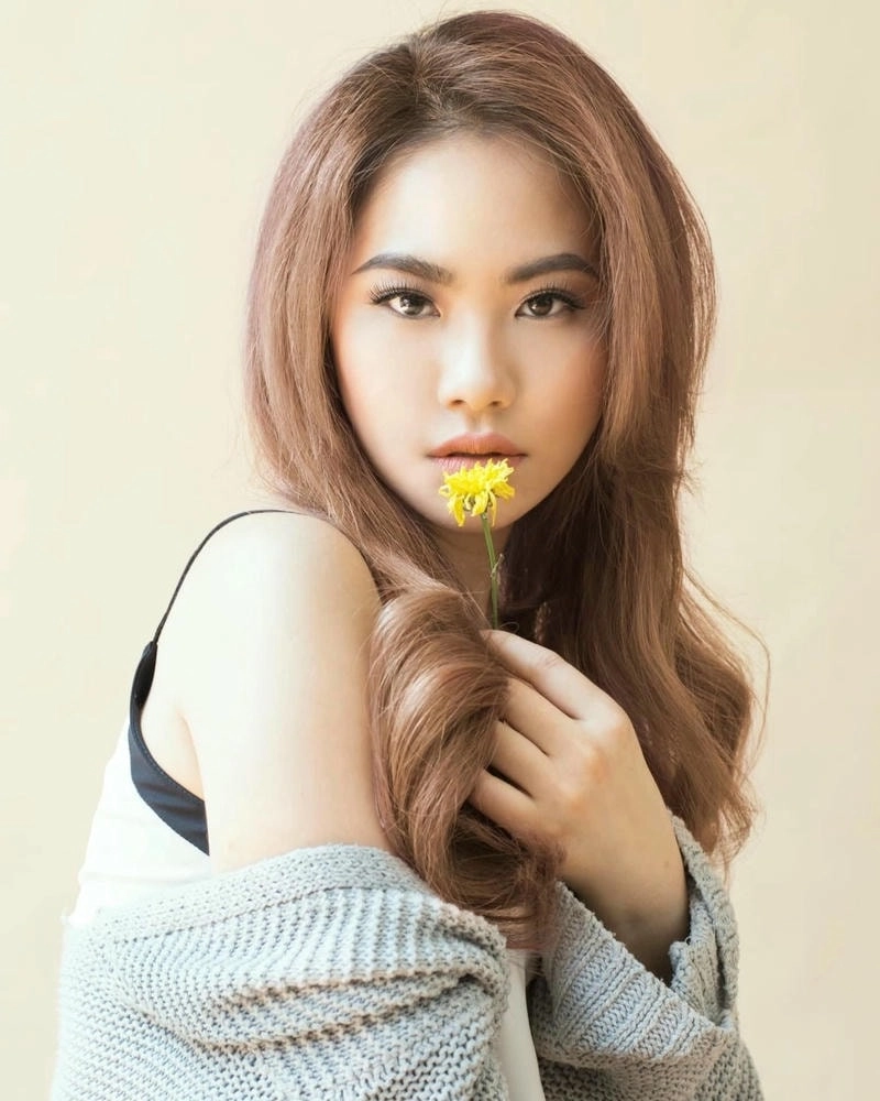 Bản hit Cô Gái Trung Hoa Lương Bích Hữu nổi tiếng
