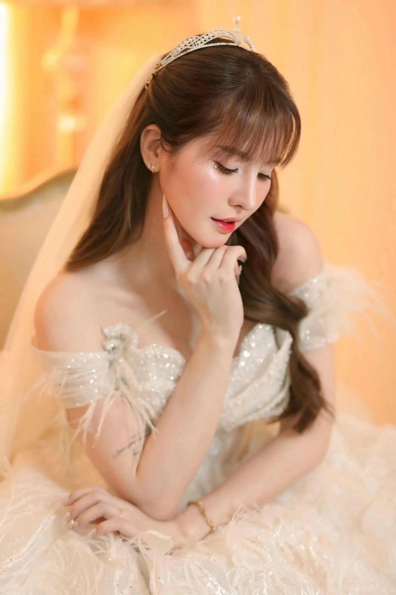 Clip Ngân Sát Thủ hát nhận mưa lời khen