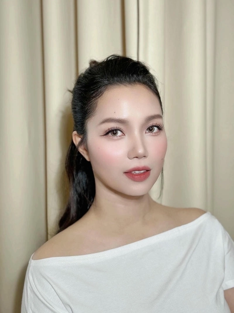 Góc nghiêng của Nguyễn Ngọc Anh diễn viên thật cuốn hút