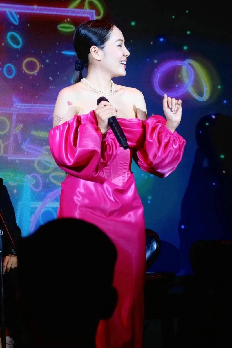 Ảnh hiếm Phương Linh hồi trẻ gây sốt