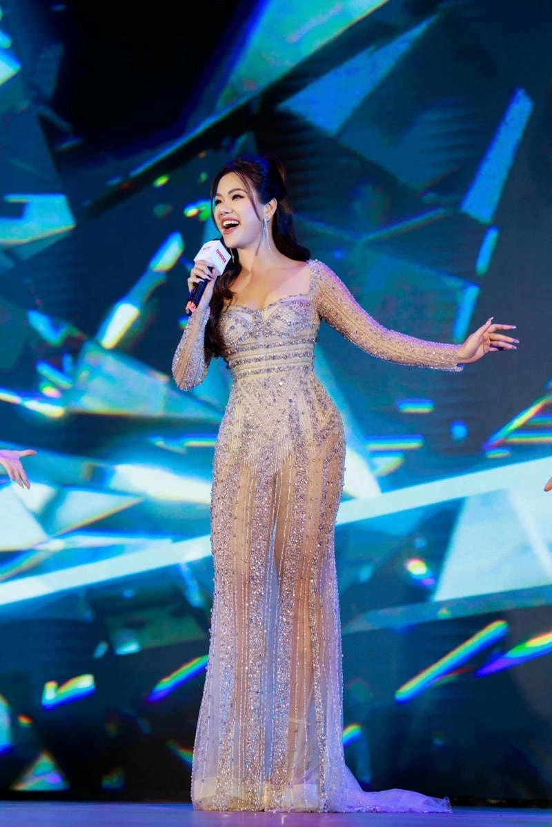 Cảm nhận lời bài hát Phương Vy Lúc mới yêu