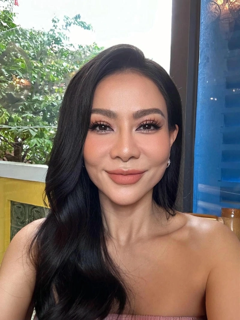 Khám phá Lời Bài Hát Thu Minh Đường Cong nổi tiếng