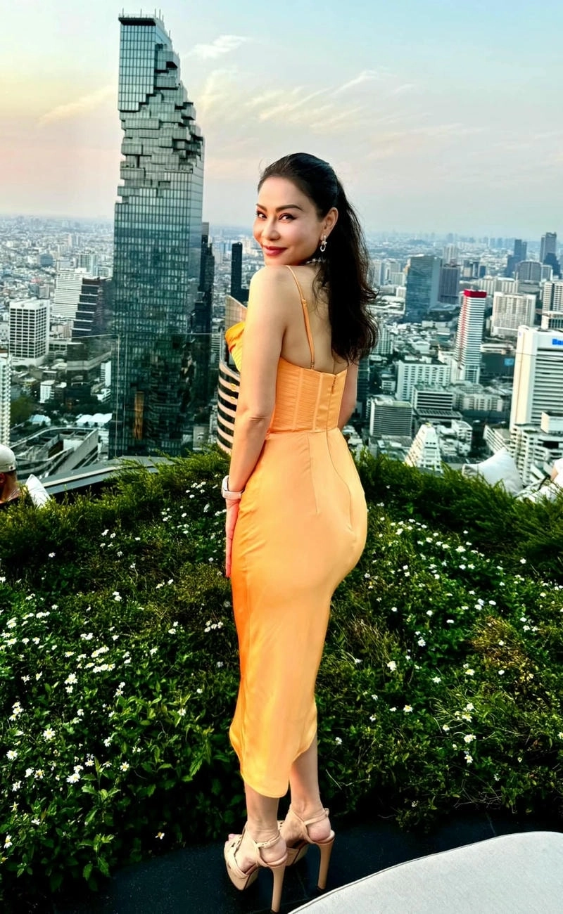 Hát cực phiêu với Karaoke Bay Thu Minh