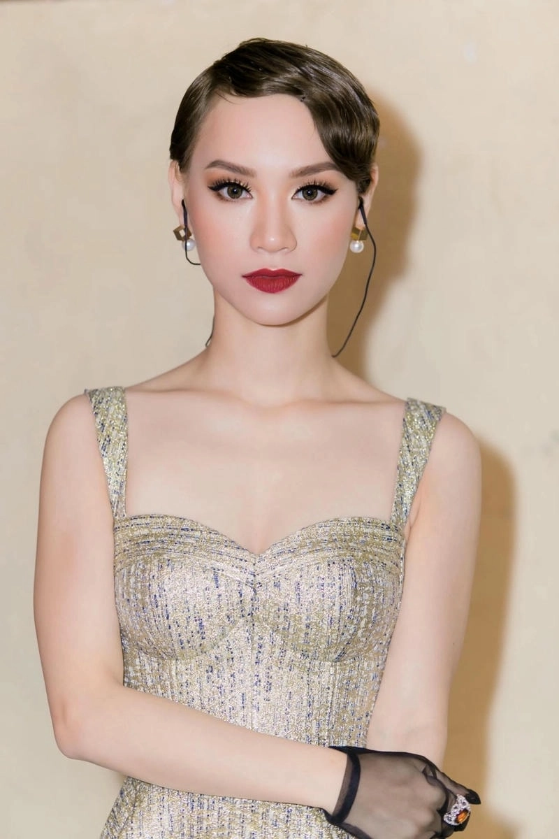 Trà My Idol đừng ai nhắc về anh ấy lắng đọng