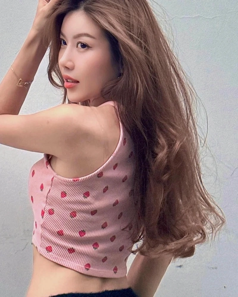 Fan thắc mắc Trang Pháp tuổi thật là bao nhiêu