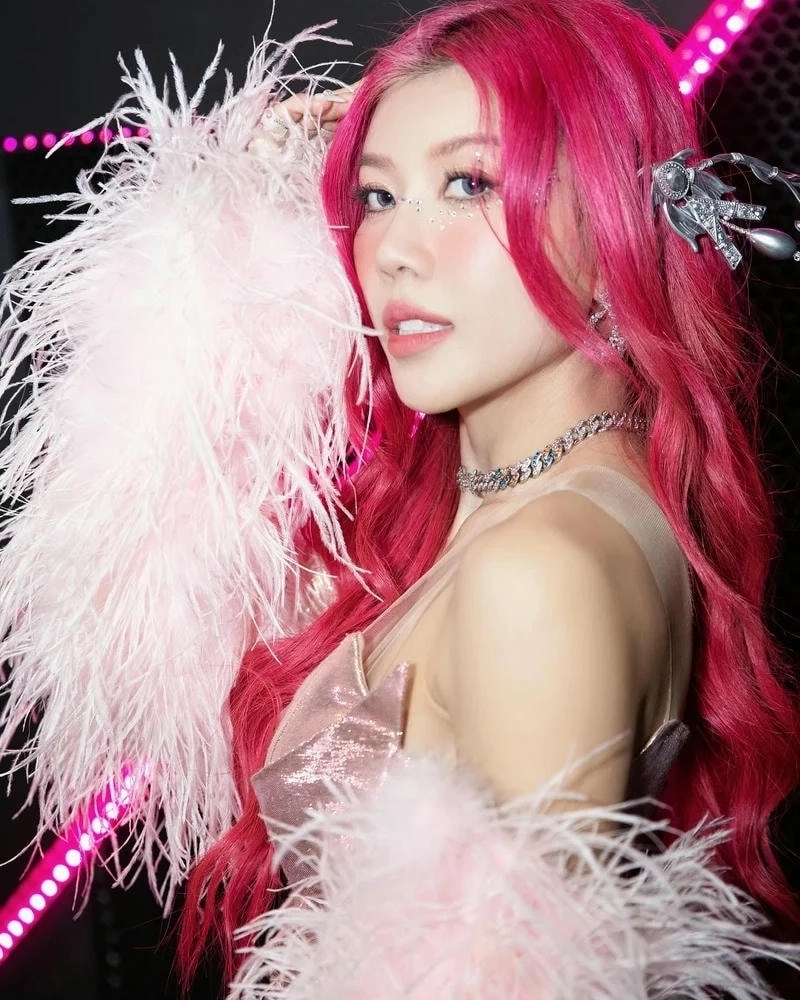 Top view cho Chỉ là Trang Pháp remix