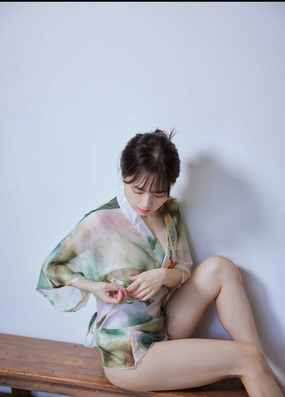 Ray gợi cảm trong từng khung hình đầy mê hoặc