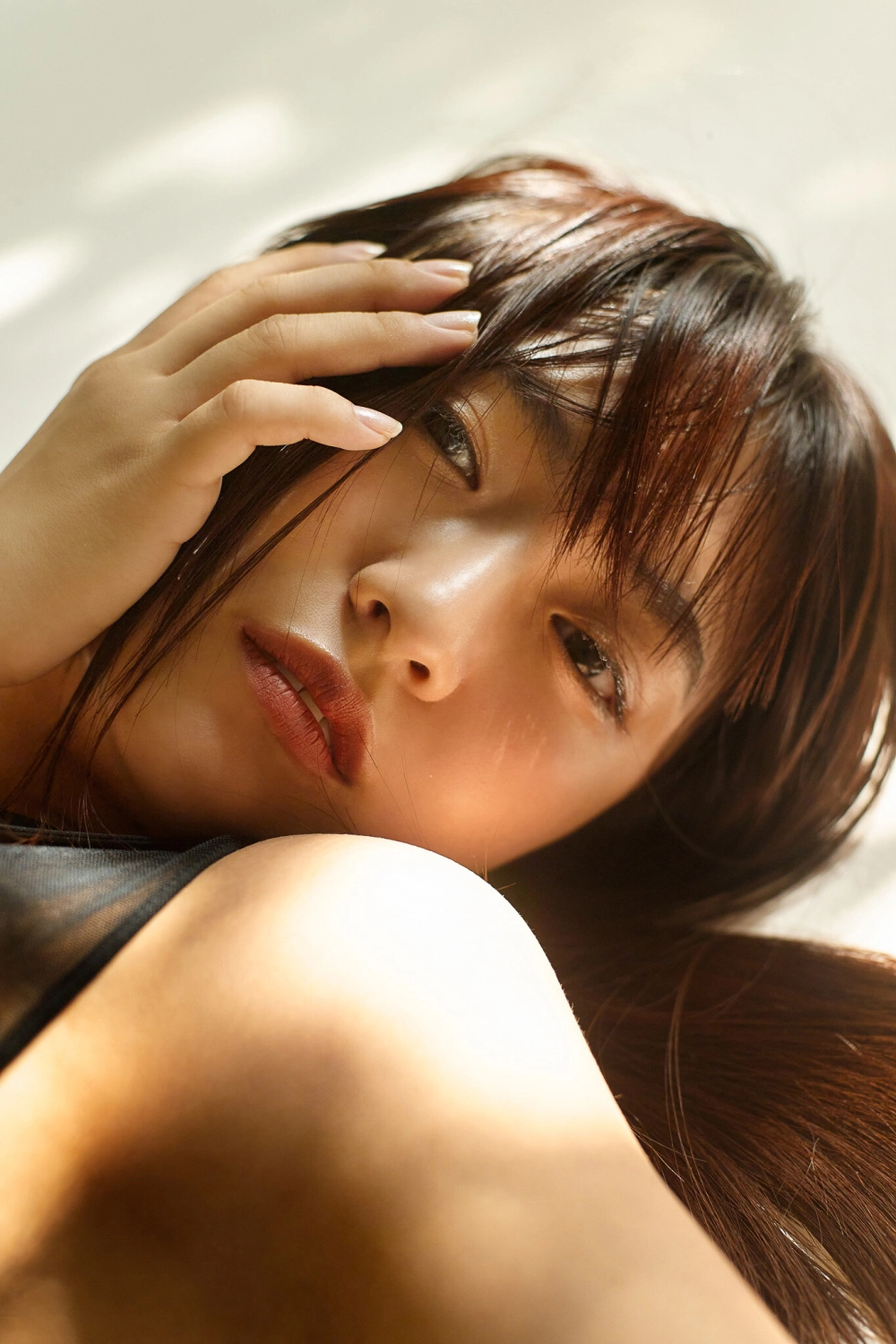 Nụ cười quyến rũ của Runa Toyoda khiến trái tim rung động