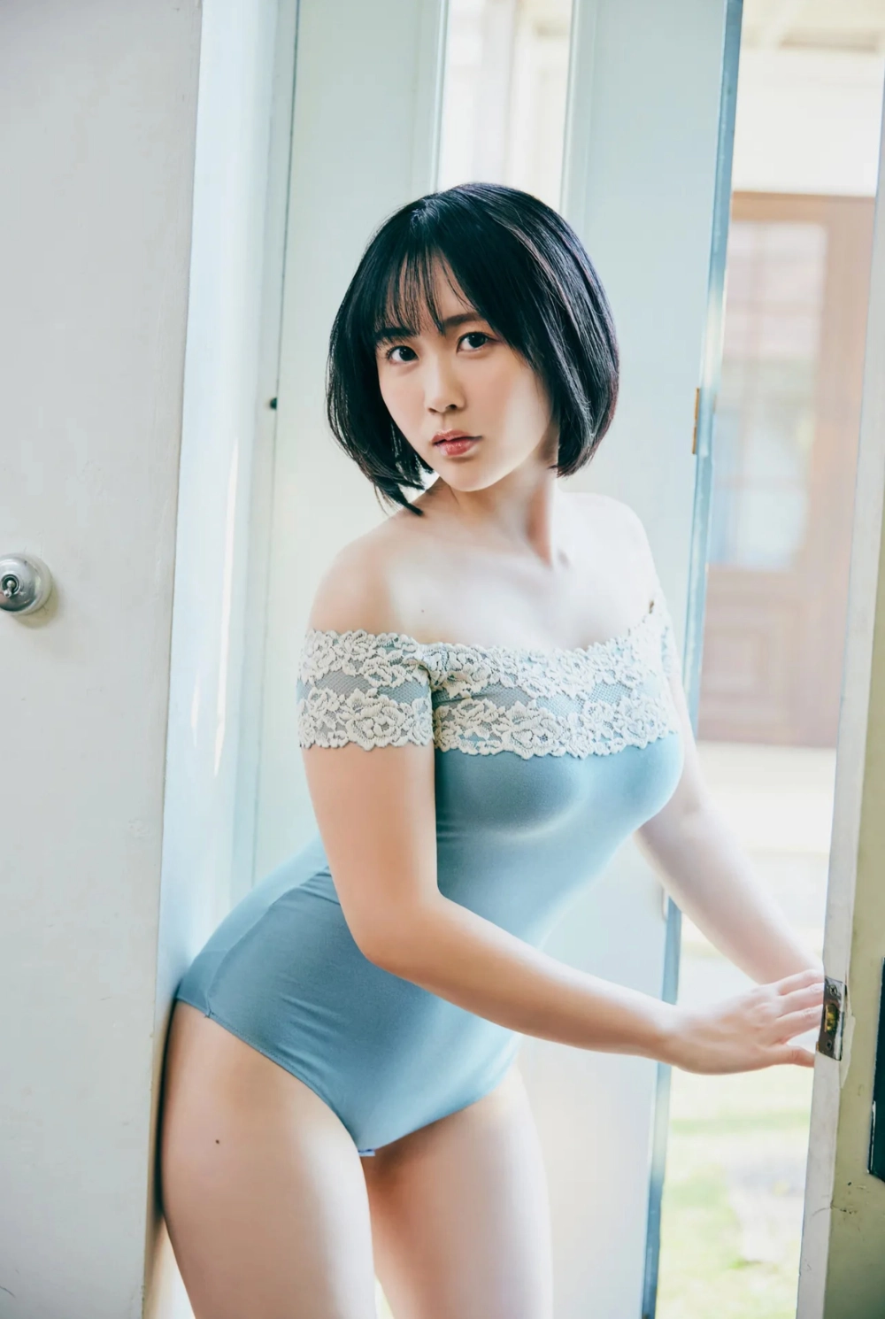 Snow at night đầy mê hoặc trong từng khoảnh khắc nóng bỏng