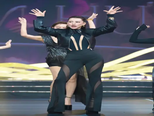 Tổng hợp ảnh Bùi Lan Hương xinh đẹp và quyến rũ