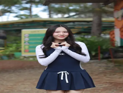 Ngắm nhìn ảnh Huỳnh Nguyễn Mai Phương trẻ trung và cuốn hút