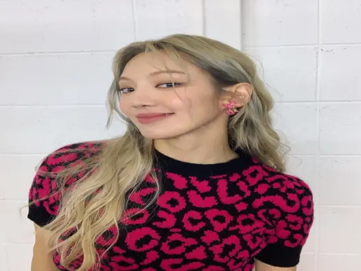 Hyoyeon sexy quyến rũ khiến người xem không thể rời mắt