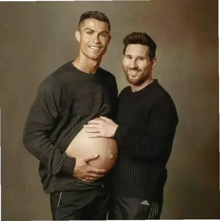 Ảnh chế Ronaldo có bầu cùng Messi gây sốt mạng xã hội