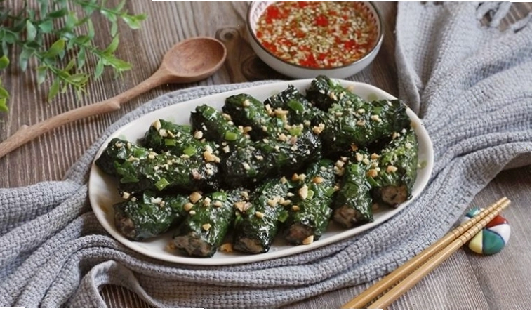 Chả ốc nướng lá lốt thơm lừng