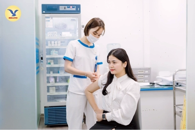 Chị em đã có kế hoạch mang thai thì nên tiêm phòng viêm gan B