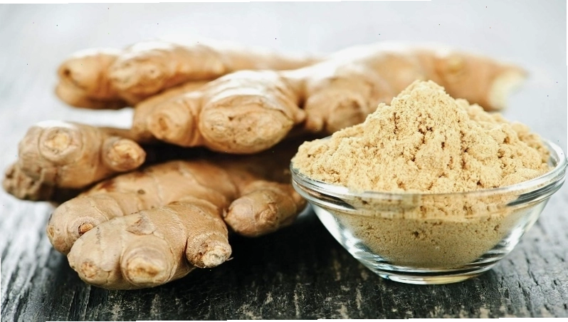 Chườm ấm bằng gừng giảm đau gút