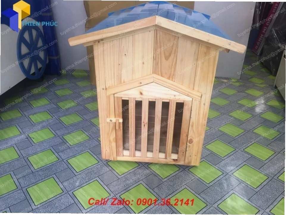 Chuồng chó bằng gỗ thanh lý cần kiểm tra kỹ tình trạng trước khi mua