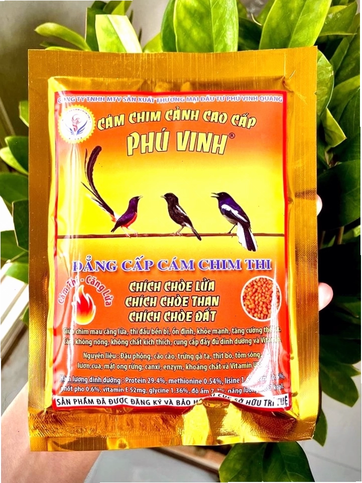 Công thức cân bằng dinh dưỡng của cám chim Phú Vinh