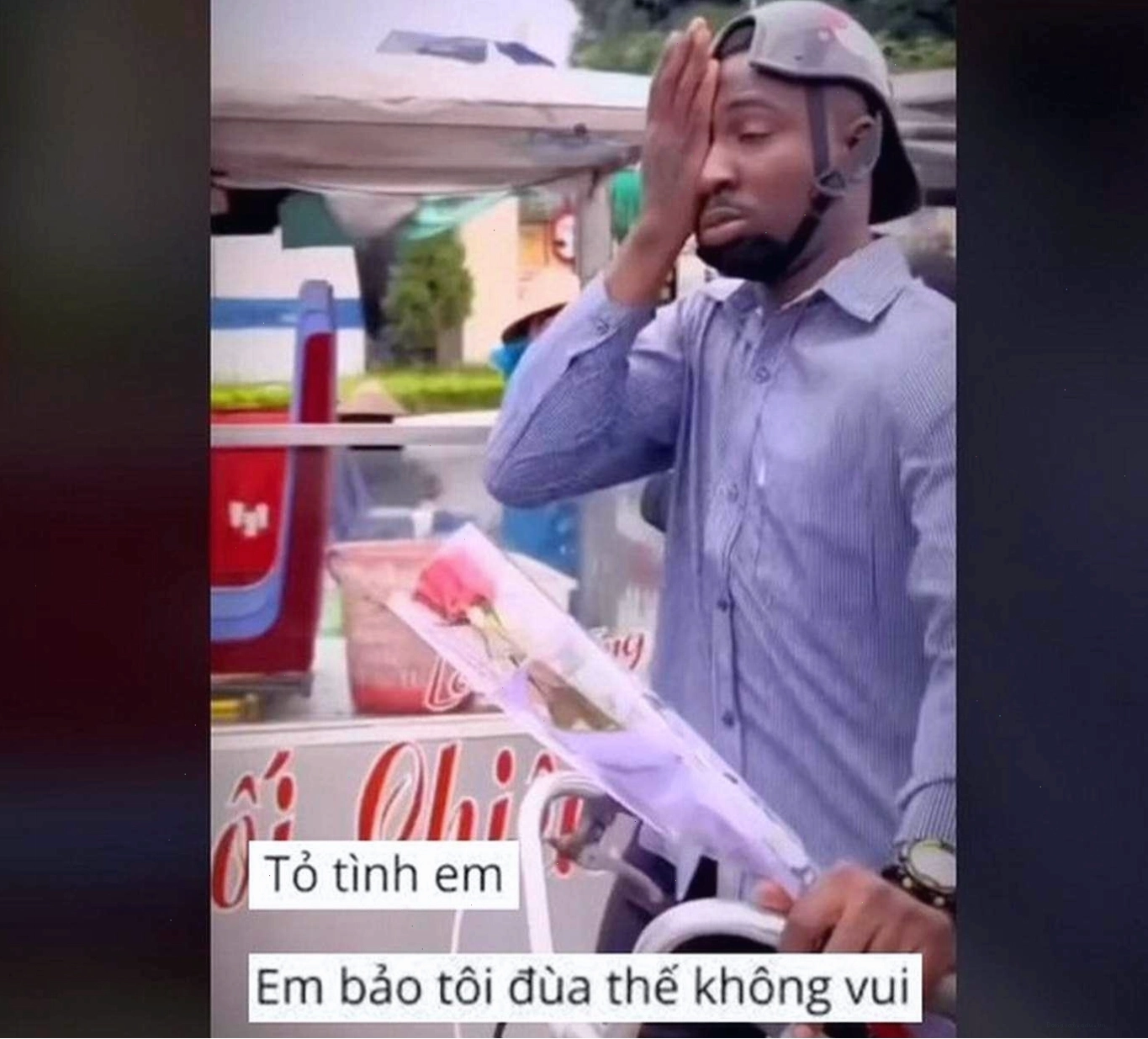  Meme anh da đen khóc trong các tình huống đời thường
