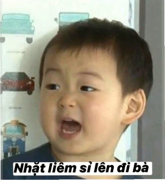 Meme em bé đang cãi nhau đầy hài hước
