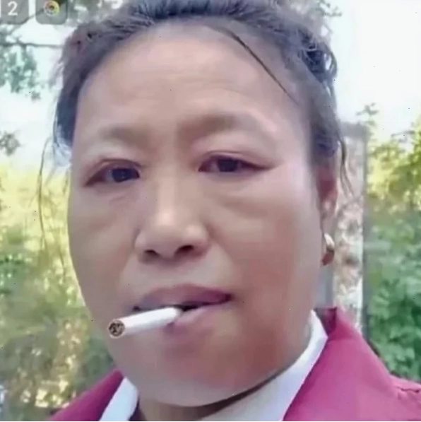 Meme hút thuốc 5