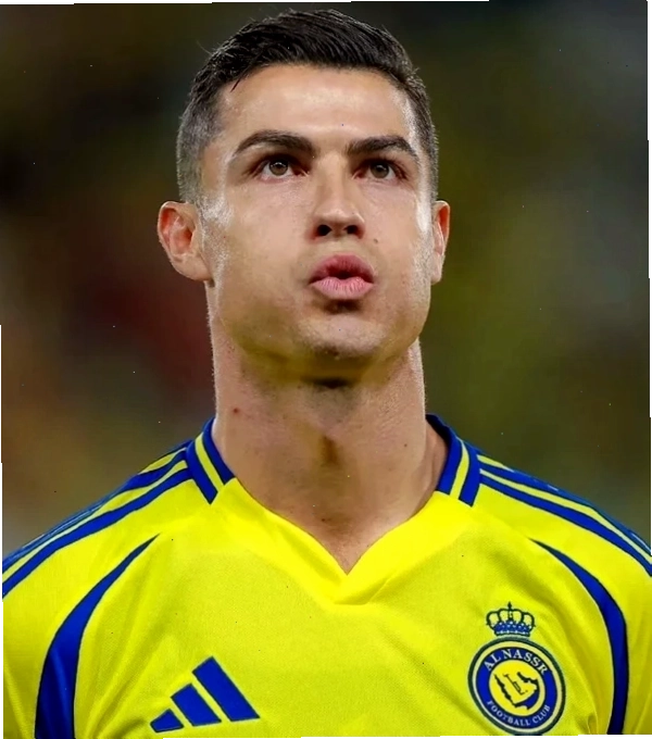 Meme Ronaldo với biểu cảm hài hước