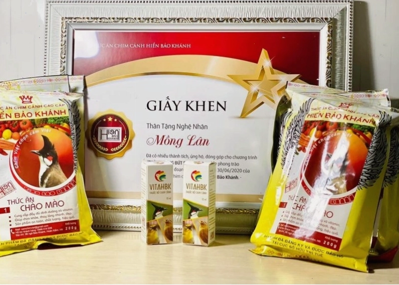 Thành phần tự nhiên trong cám chim Hiển Bảo Khánh